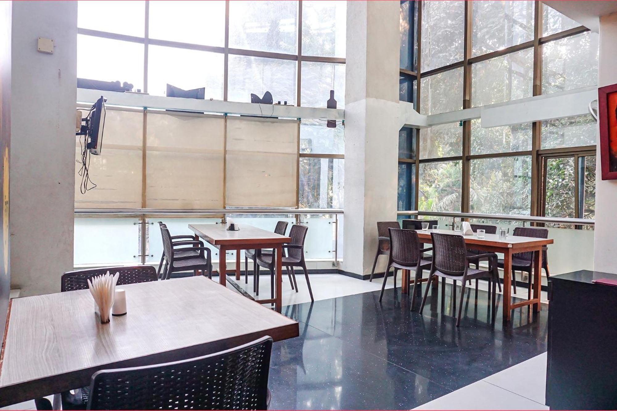Fabhotel Prime Deccan 8 Pune Exterior foto